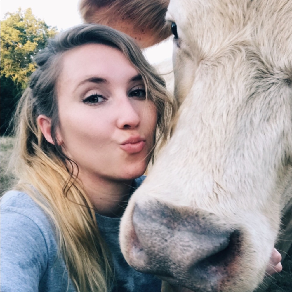 Meet your Posher, Amy